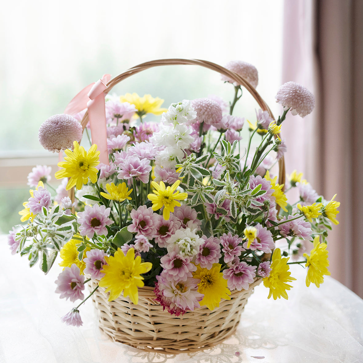Flower basket arrangement