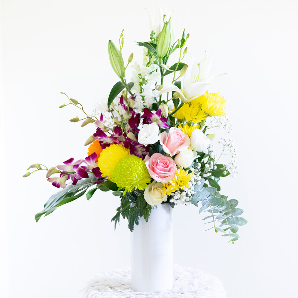 Bright flowers vase - flower deliver Perth