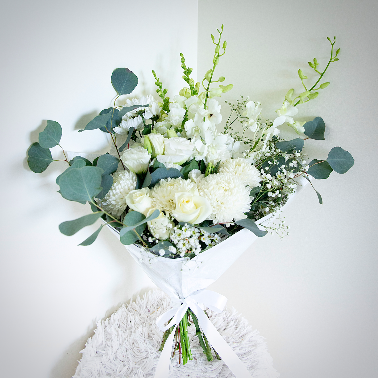 Sympathy bouquet flower delivery perth